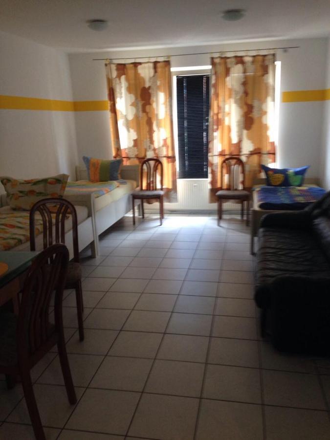 Aldingen 2 Zimmer Wohnung Luaran gambar