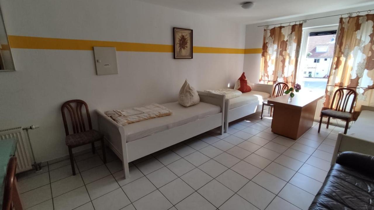 Aldingen 2 Zimmer Wohnung Luaran gambar